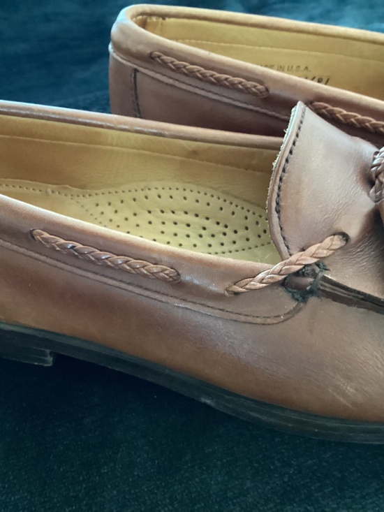 Louis Roth, men’s slip-on loafers, size 8.5D, all leather, tassels, gently used main image 9